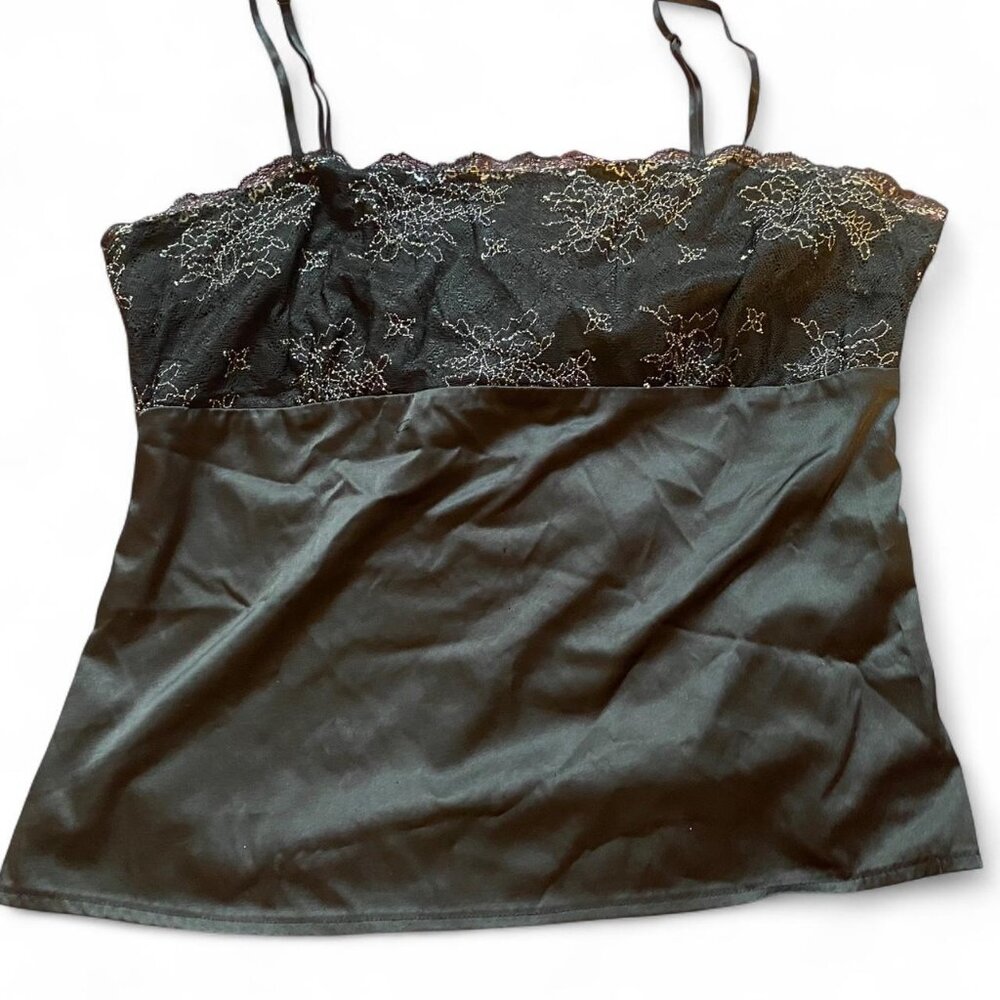 Vintage New York & Company lace and satin tank top size L with floral detailing